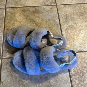 Like NEW! UGG oh yea sheepskin slipper, size 9